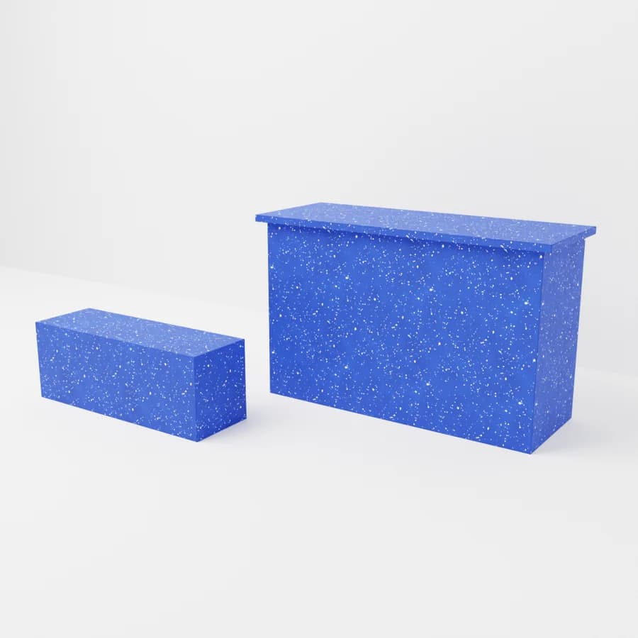 A counter and bench in the “Blue, white flecks” finish