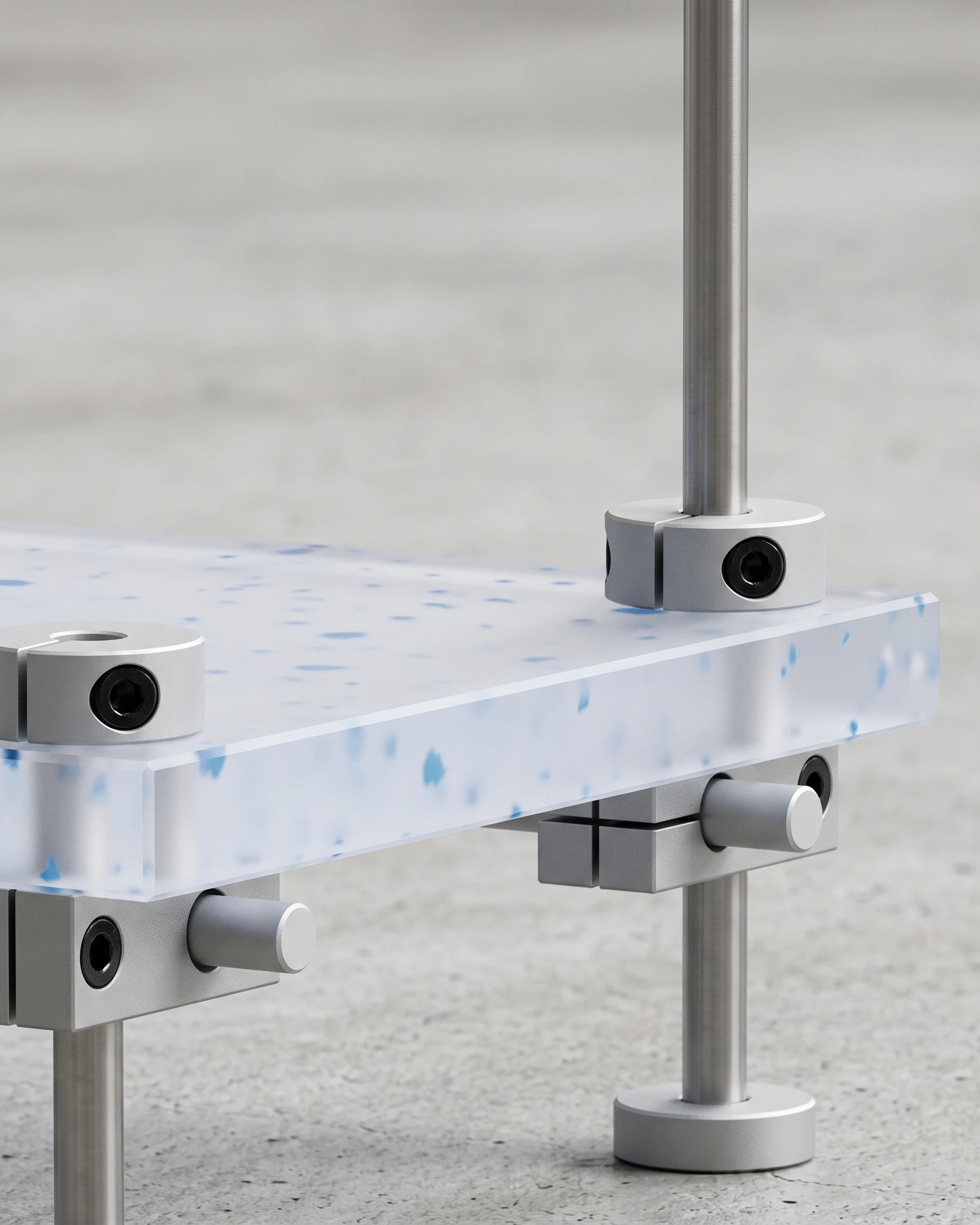 Florist, two-step riser 40 × 14, clear, light-blue flecks: joint close-up