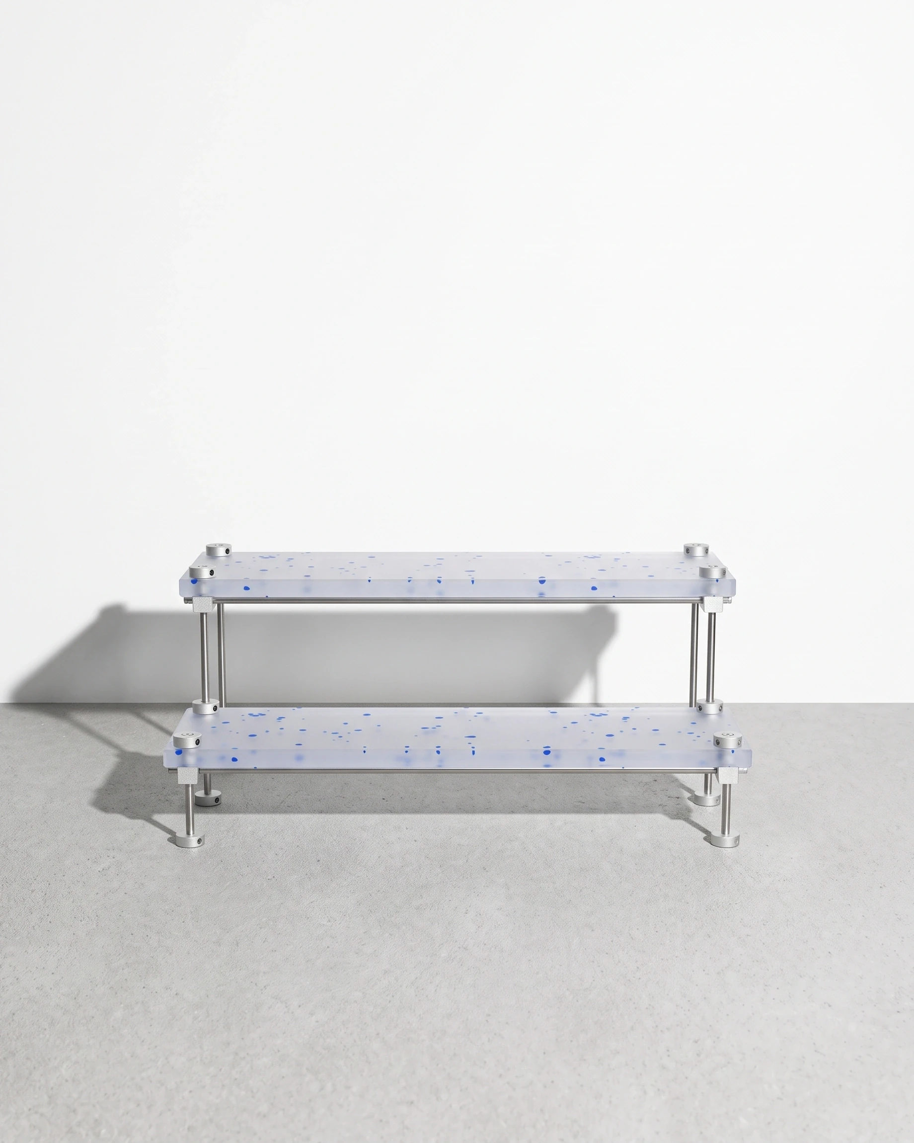 Florist, two-step riser 40 × 14, clear, light-blue flecks: front view