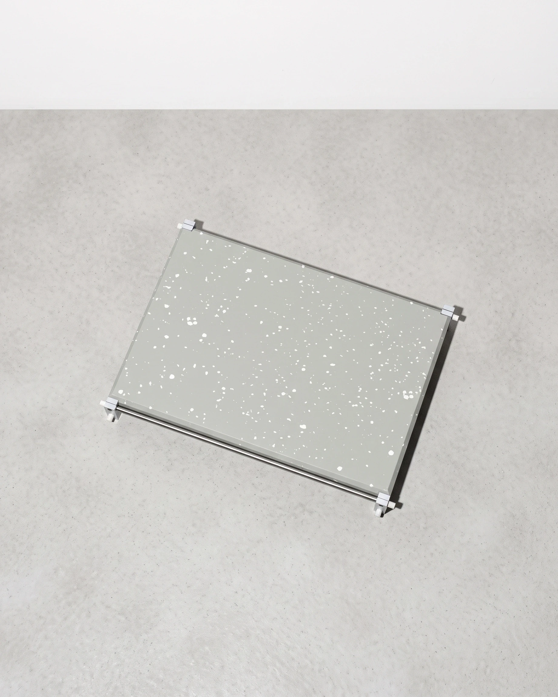 Baker, organiser 32 × 22, grey, white flecks: top view