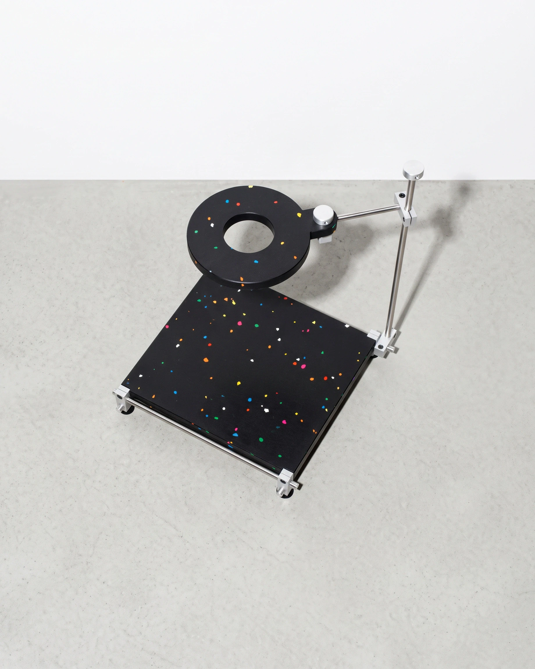 Roaster, pour-over stand 22 × 20, black, colour flecks: top view